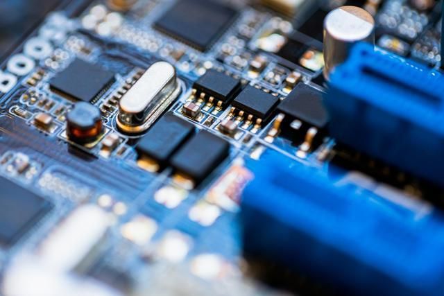 “华为海思”代工总龙头业绩3年暴增1500%(图2)