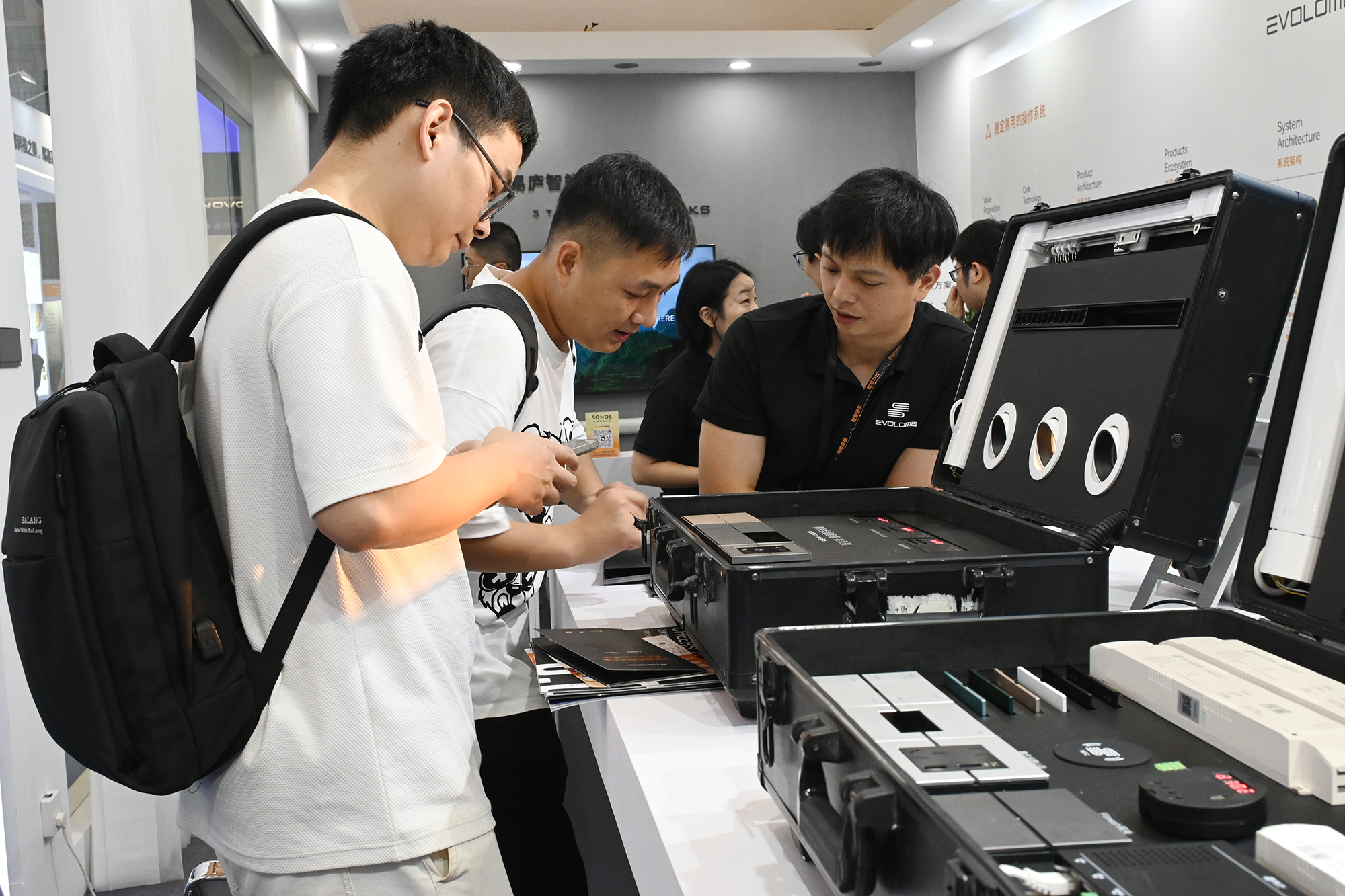 再度亮相SSHT展共同见证易庐全屋智能的四大优势(图6)