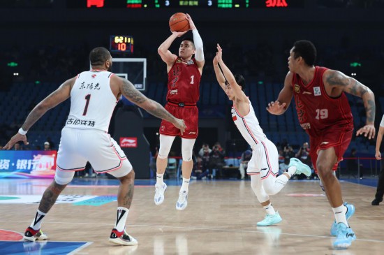 CBA第一阶段综述：联赛大变局 赛季有新意(图1)