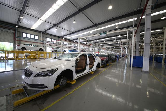 75分钟拆解一辆报废汽车！技术革新打通报废产品再利用全链路(图1)
