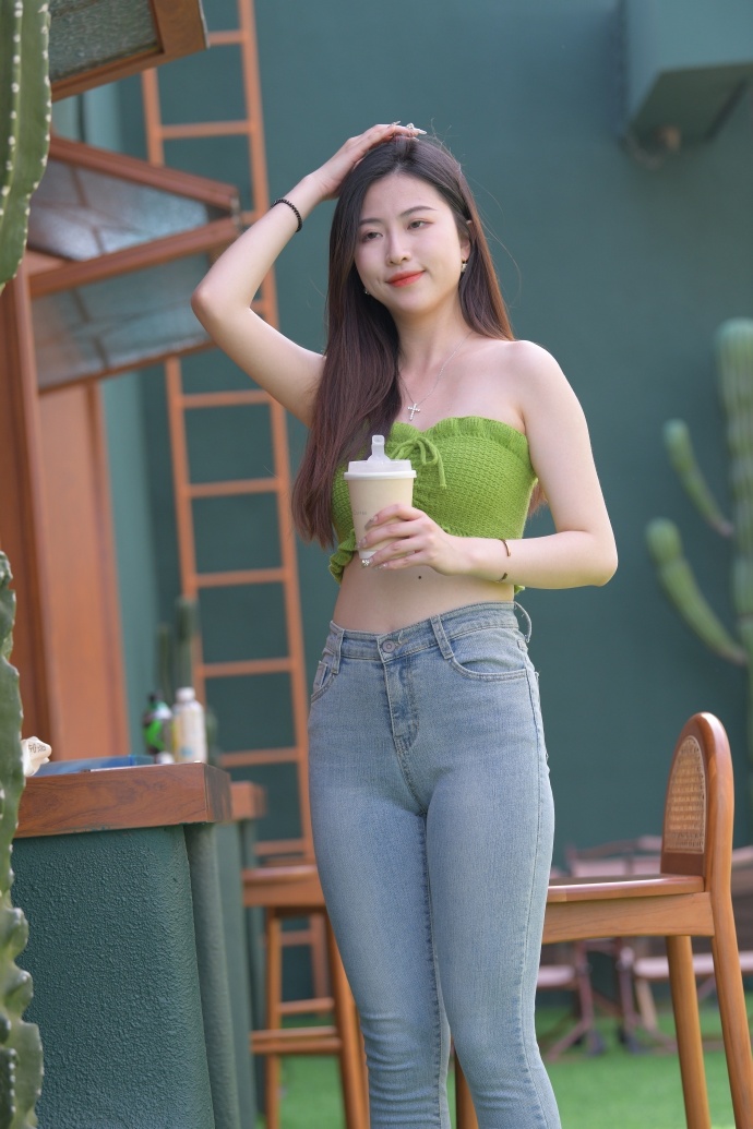 唐三捅爆比比东不亦说乎V(图1)