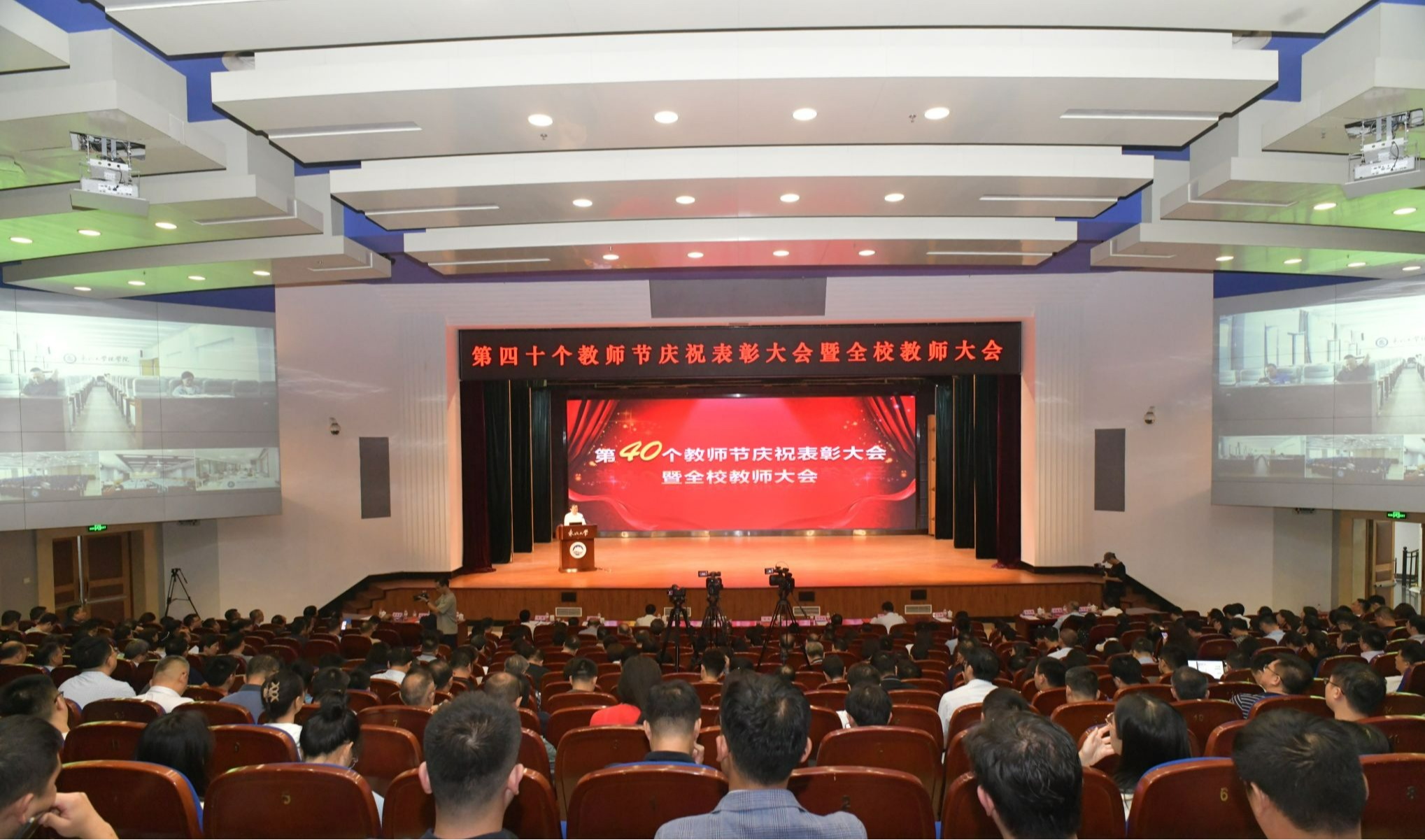 【教育思想大讨论】着眼国家战略需求 自主培养拔尖创新人才——东北大学开展“教育思想大讨论”探索拔尖创新人才培养新举措(图1)