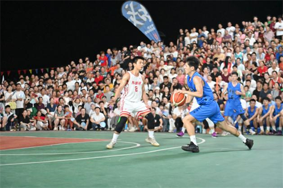 就在今天5月5日早上CBA辽宁男篮传来杨鸣丛明晨和王岚嵚消息(图1)