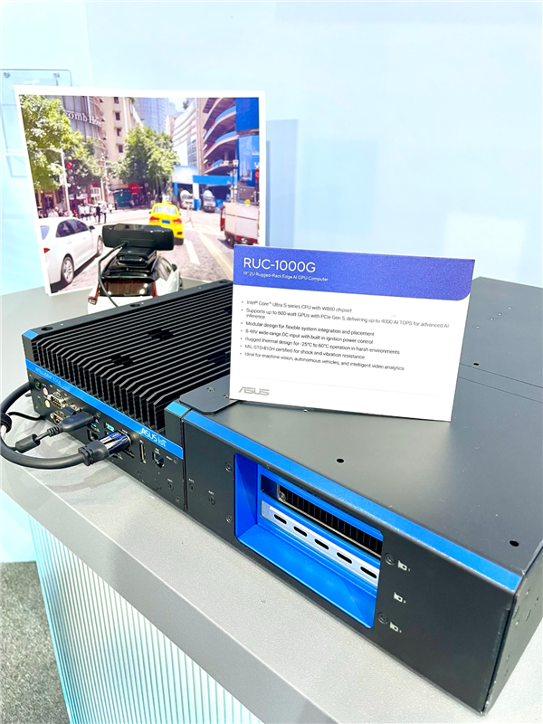 构筑AI新生活！华硕COMPUTEX 2025打造全方位AI生态系(图11)