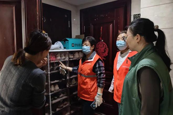 蓝白栅栏+智能门禁：看宝山这里如何用“+-×÷”优化社区安全出行(图4)