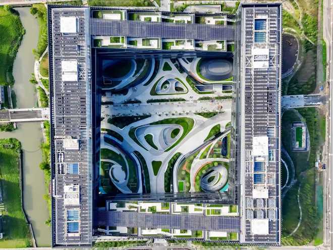 耗资70亿元美的在上海建了一座「智慧城」(图2)